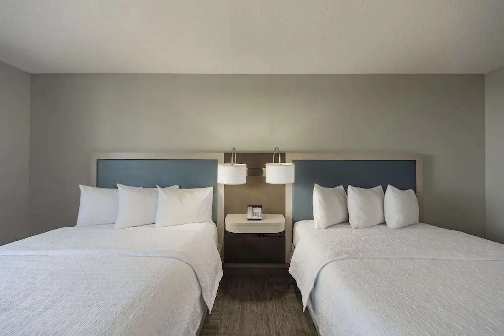 Hampton & Airport South/blue Lagoon 3*