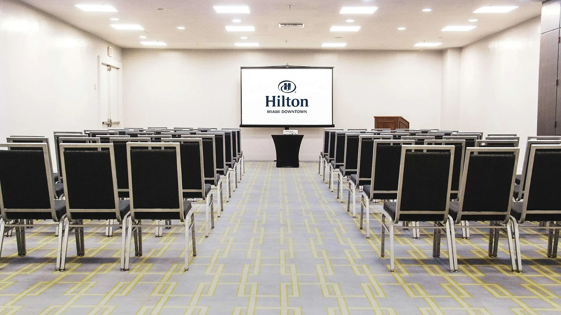 Hotel Hilton Downtown 4*