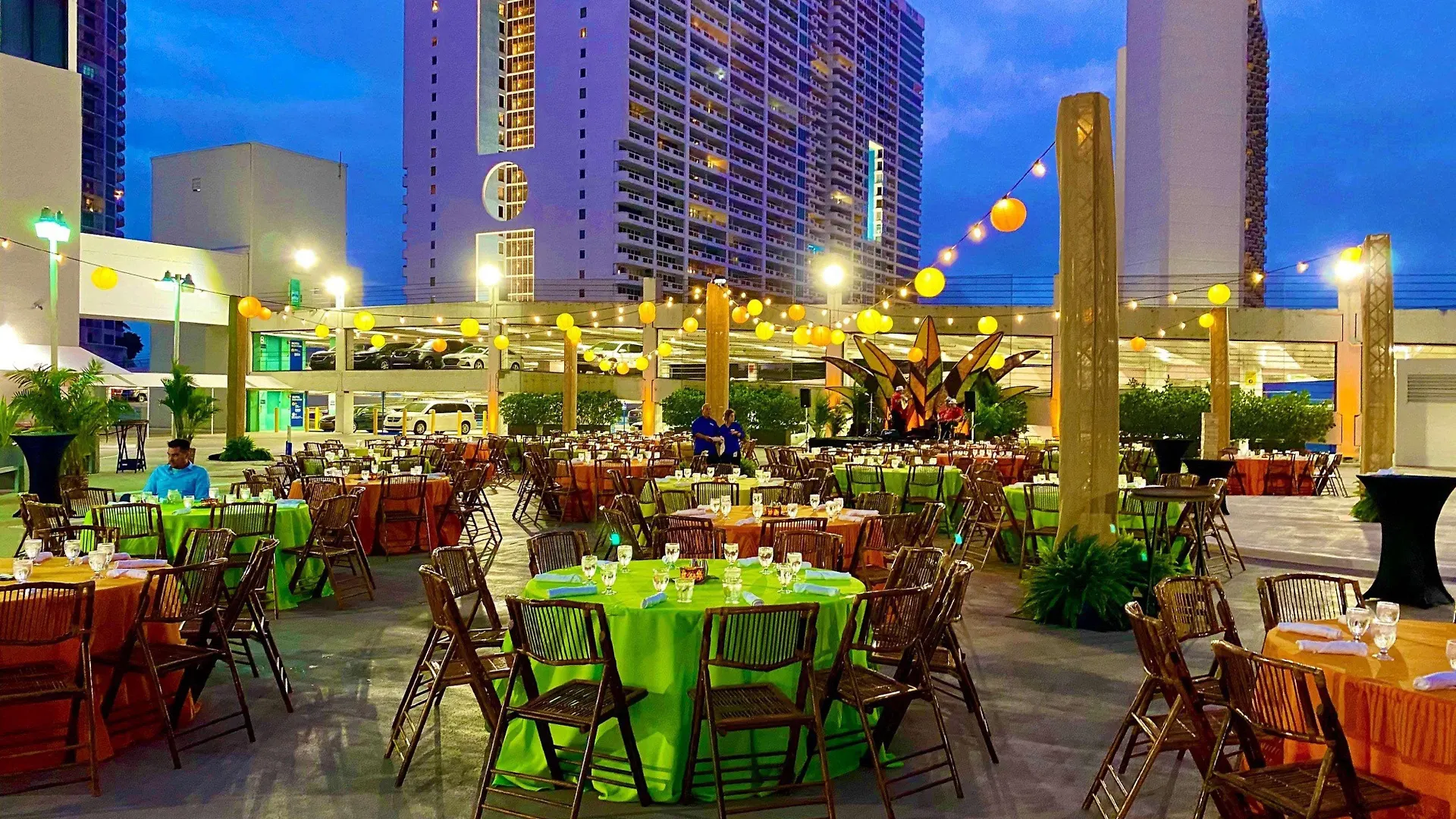 Hotel Hilton Downtown 4*