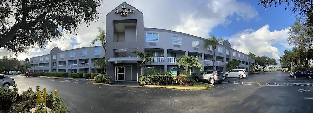 Quality Miami Airport - 3* Doral