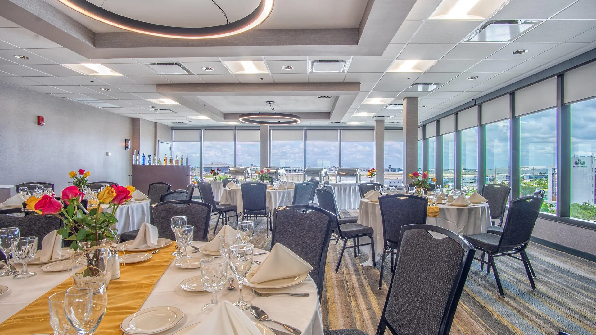 Miami International Airport By Ihg Hotell