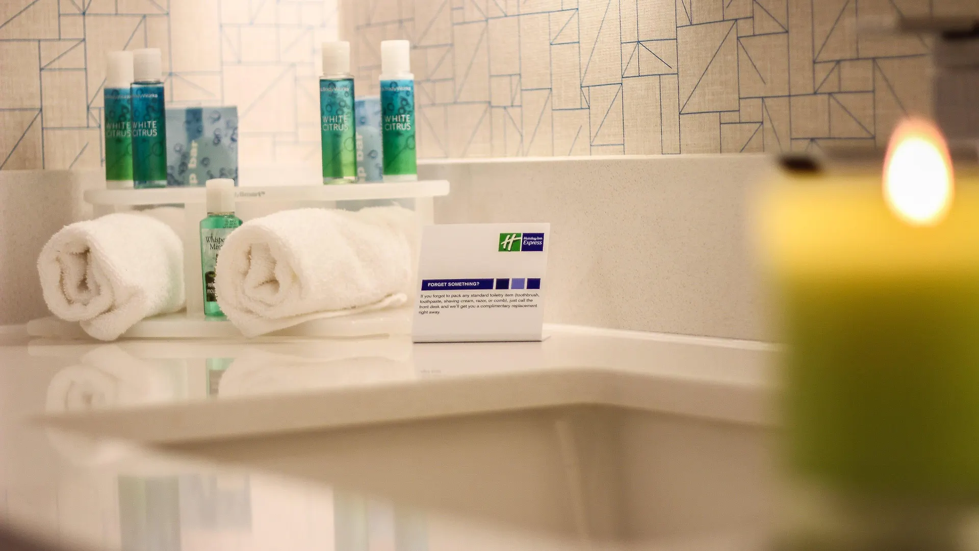 Express & Airport East By Ihg Hotel 3*