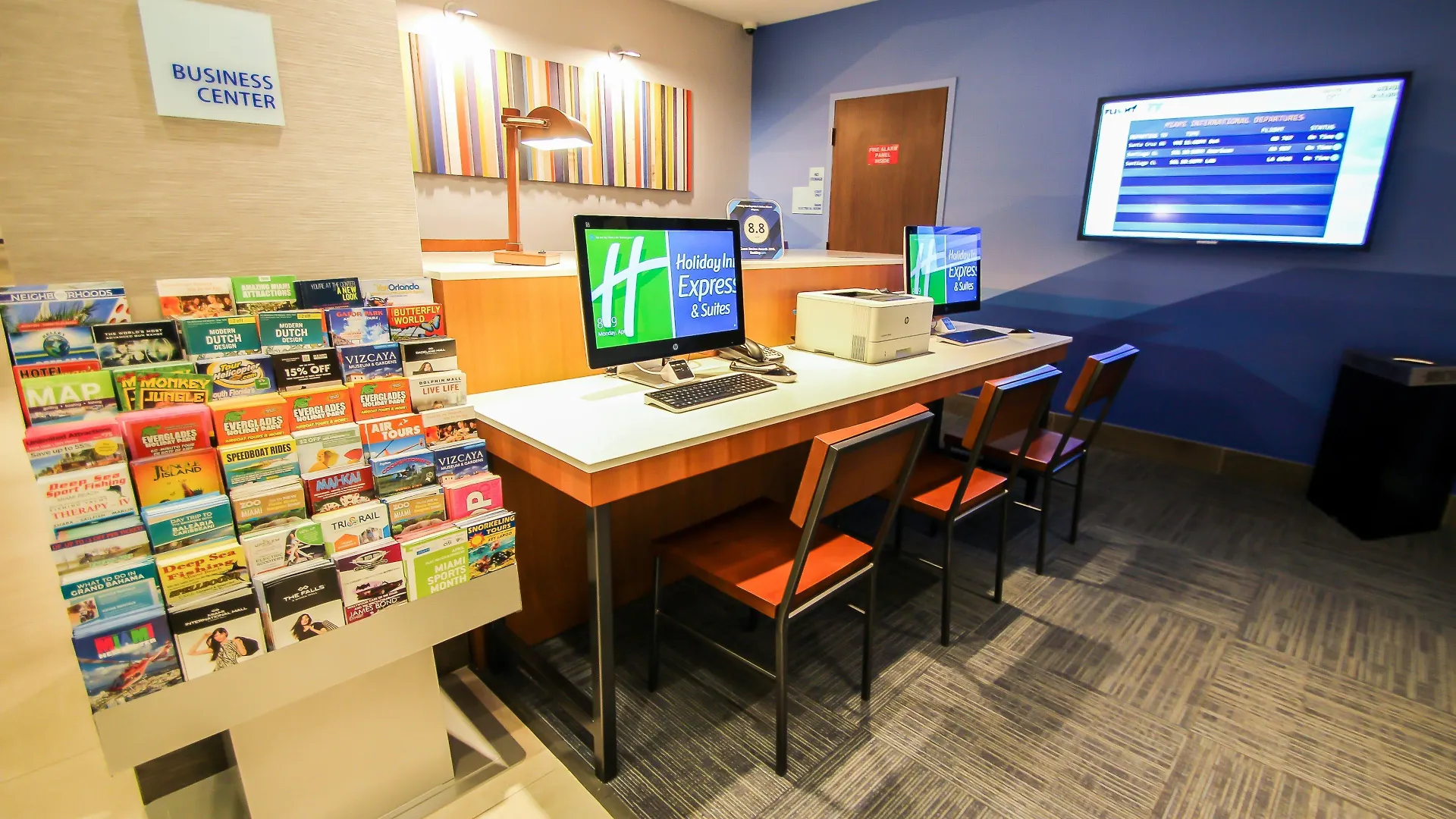 Express & Airport East By Ihg