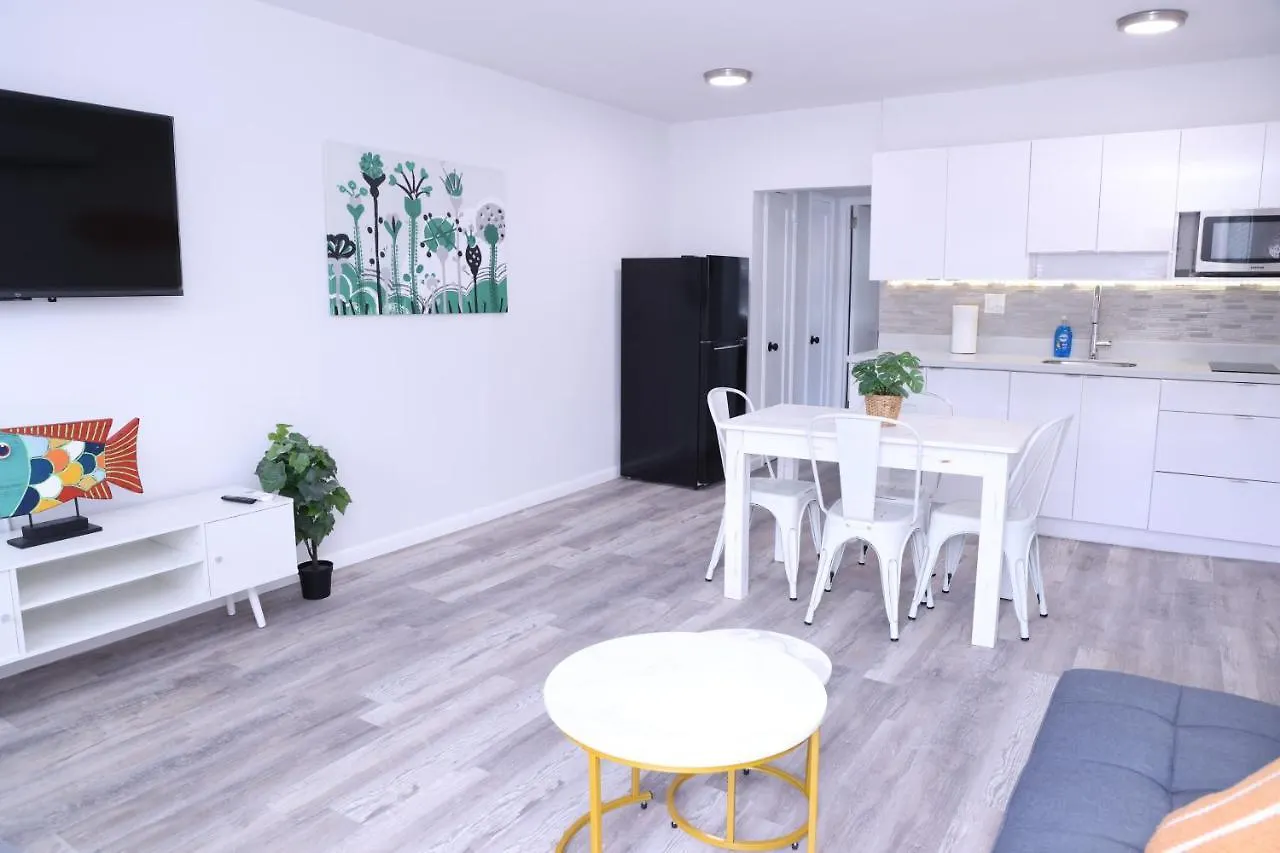 Apartment Douglas Rd