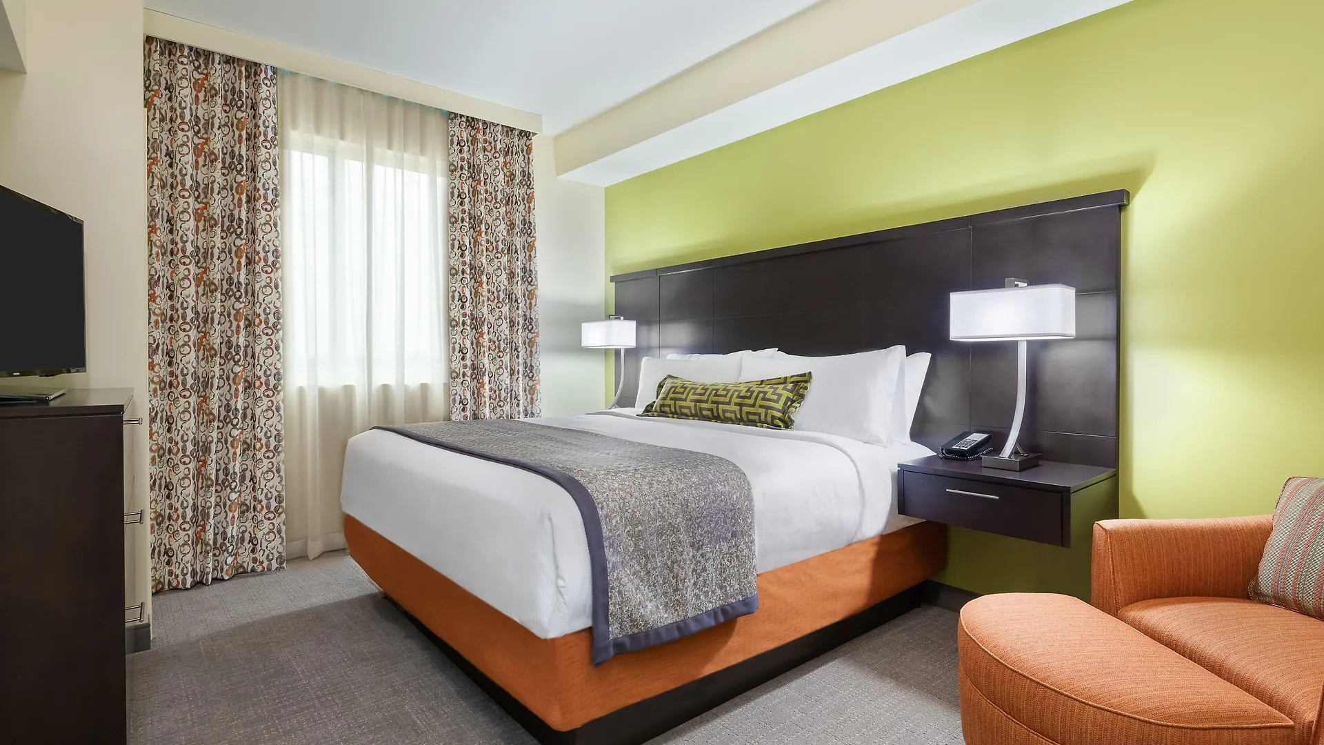 Staybridge - International Airport By Ihg Hotel