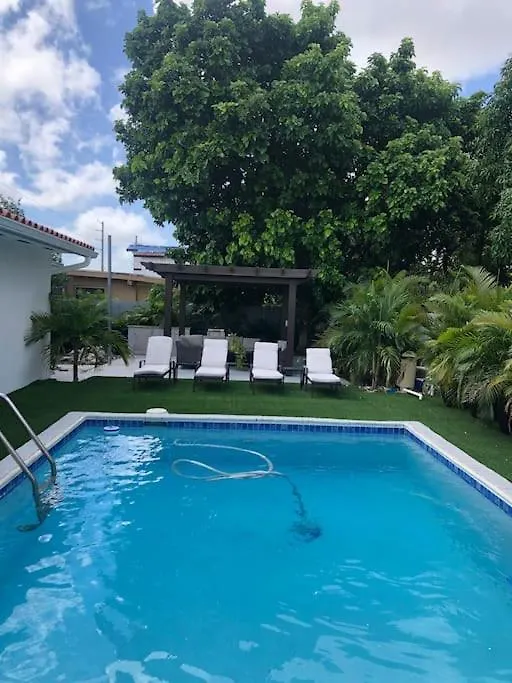 Luxury In Miami's Center! Casa vacanze Miami