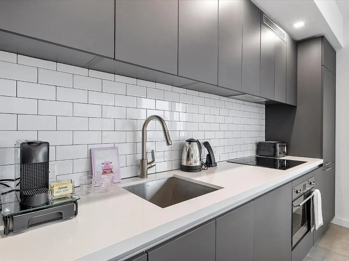 Special Offer - 2br - 1 & Half Bath - Steps To Kaseya Center Appartement *