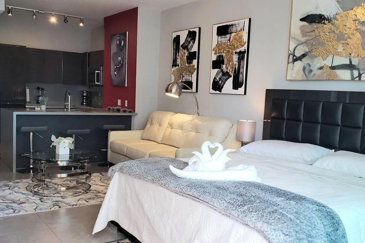 Amazing Located In Upscale-prime Location. Walking Distance To Restaurant Apartment *