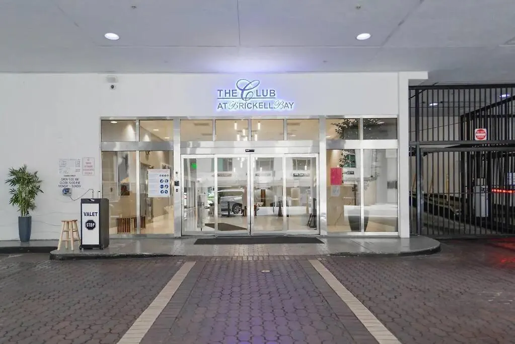 Brickell Center W/city & Bay View + Free Parking! *