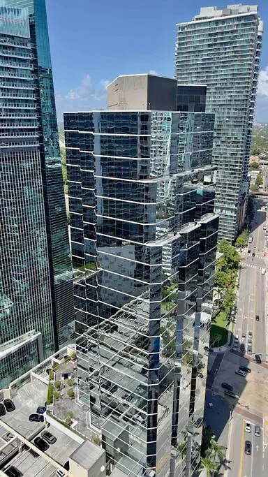 아파트 Brickell Center W/city & Bay View + Free Parking! 마이애미