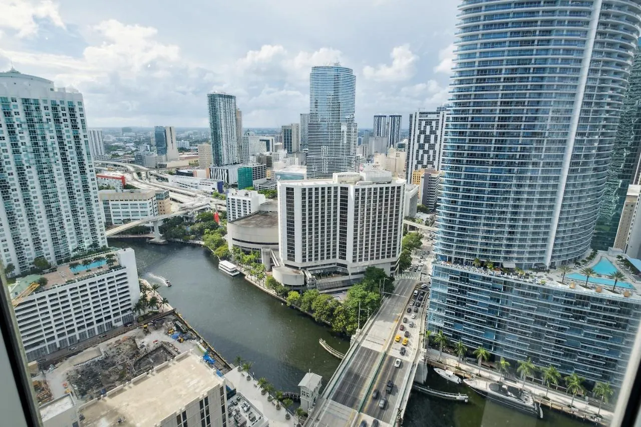 Apartment Lux 2b-2b At Icon - Water View & 5-star Amenities Miami
