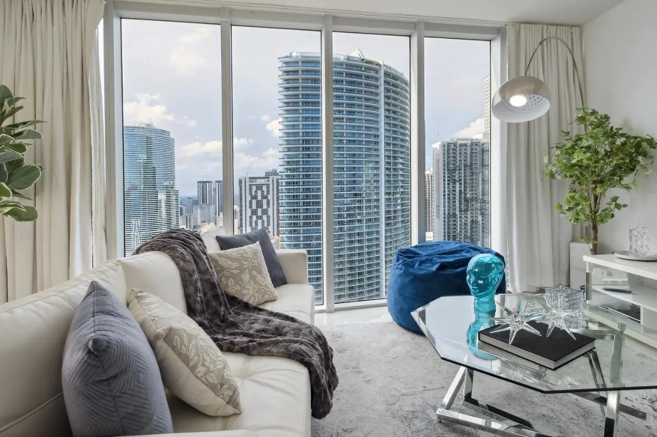 Apartment Lux 2b-2b At Icon - Water View & 5-star Amenities