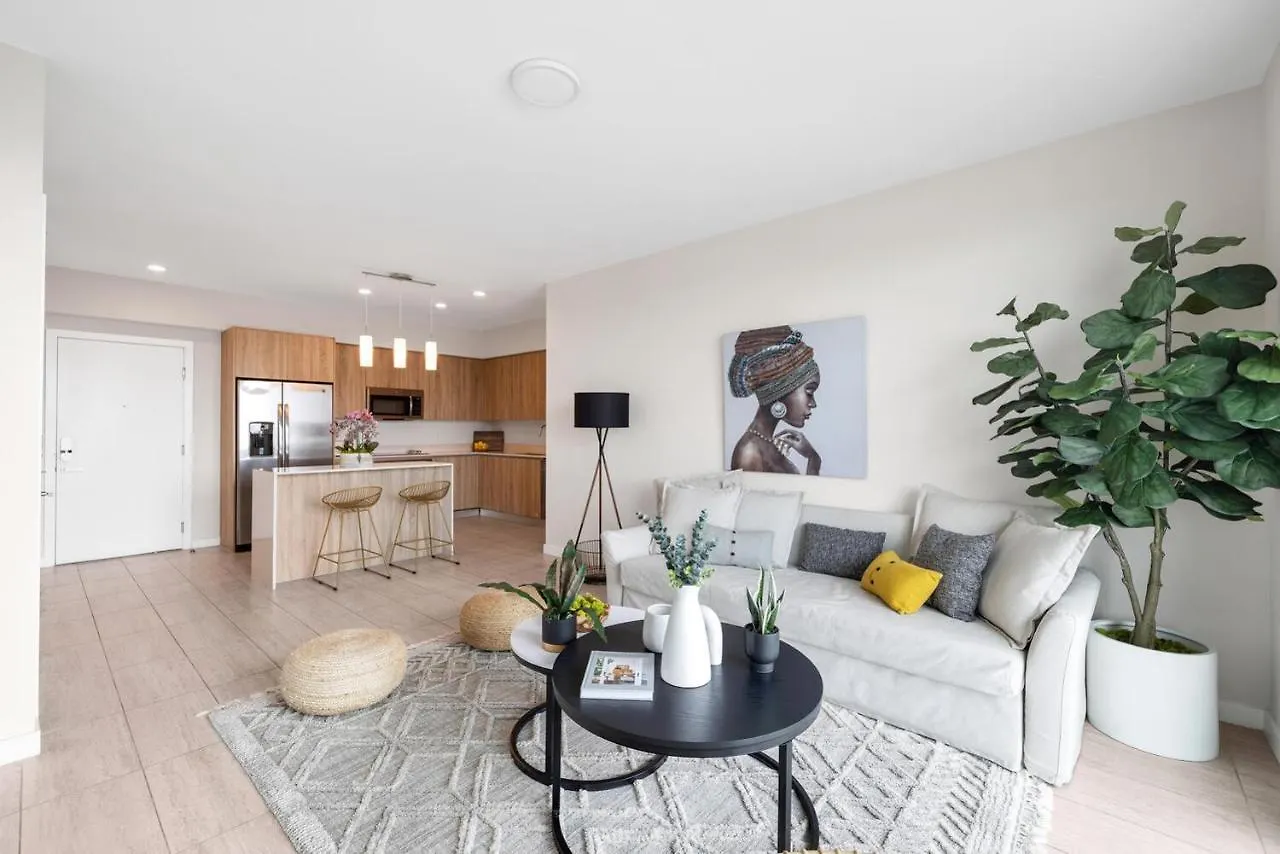 Quadro Design District By Vesper * Miami