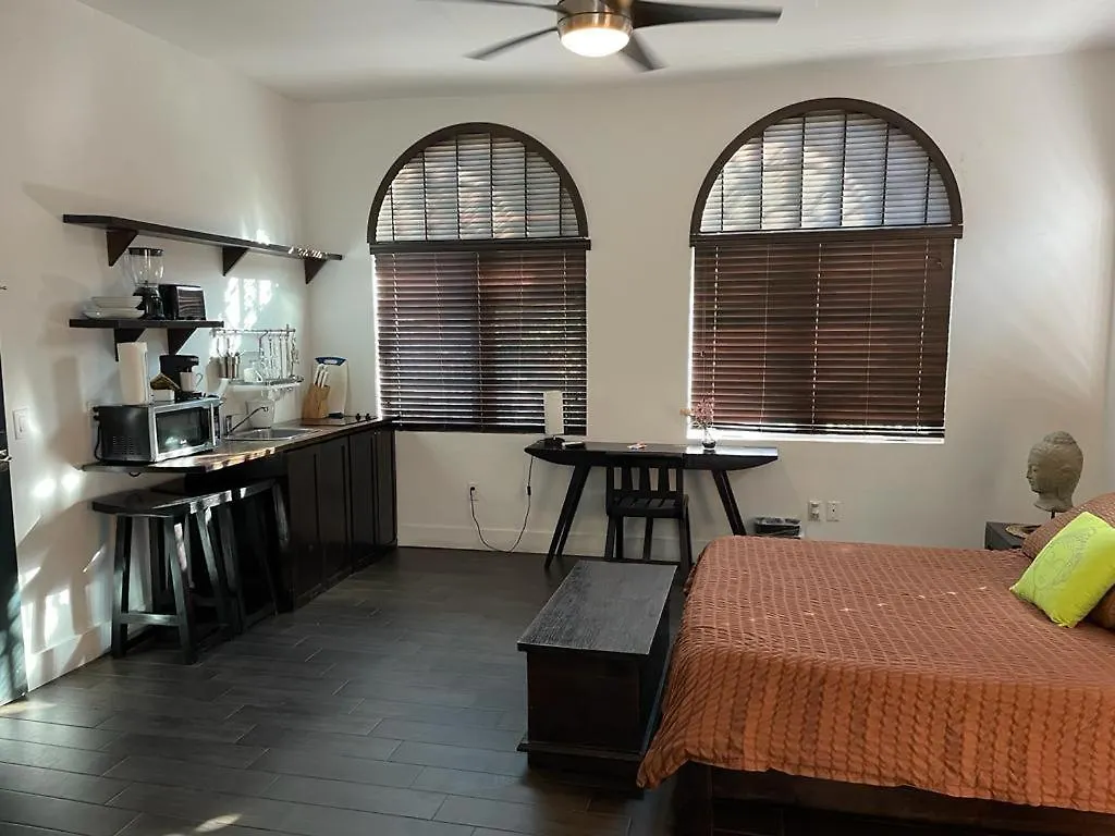 Vive Zen Master For 4 Guests * Miami
