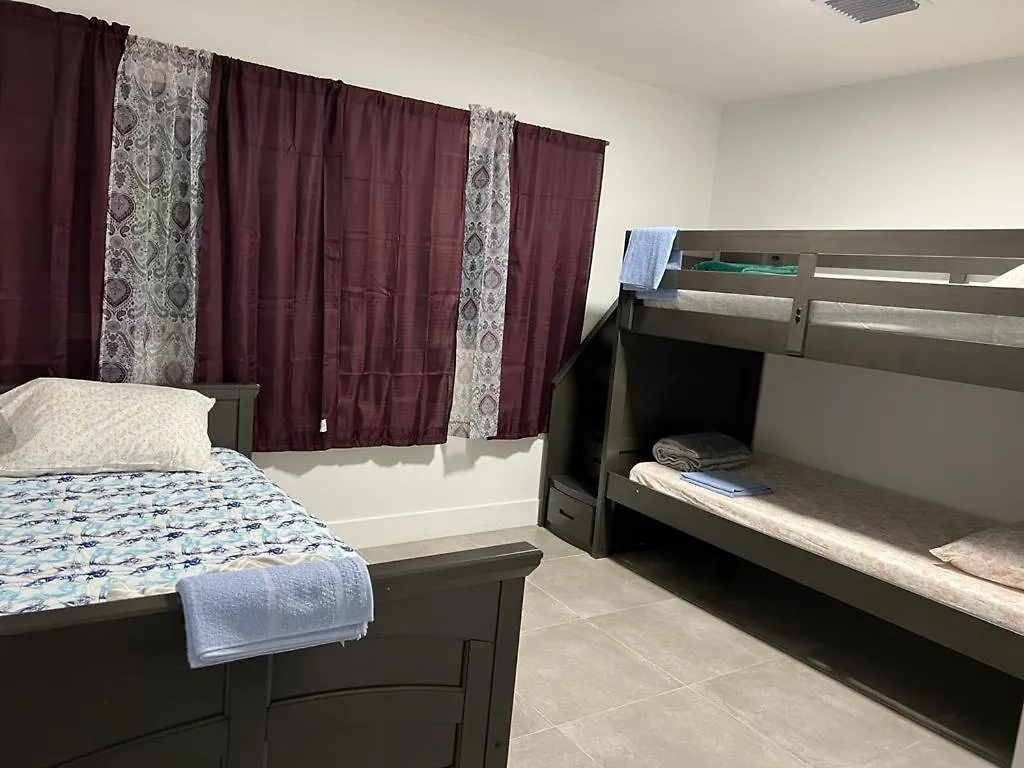 Airport Guest Suites Hostel