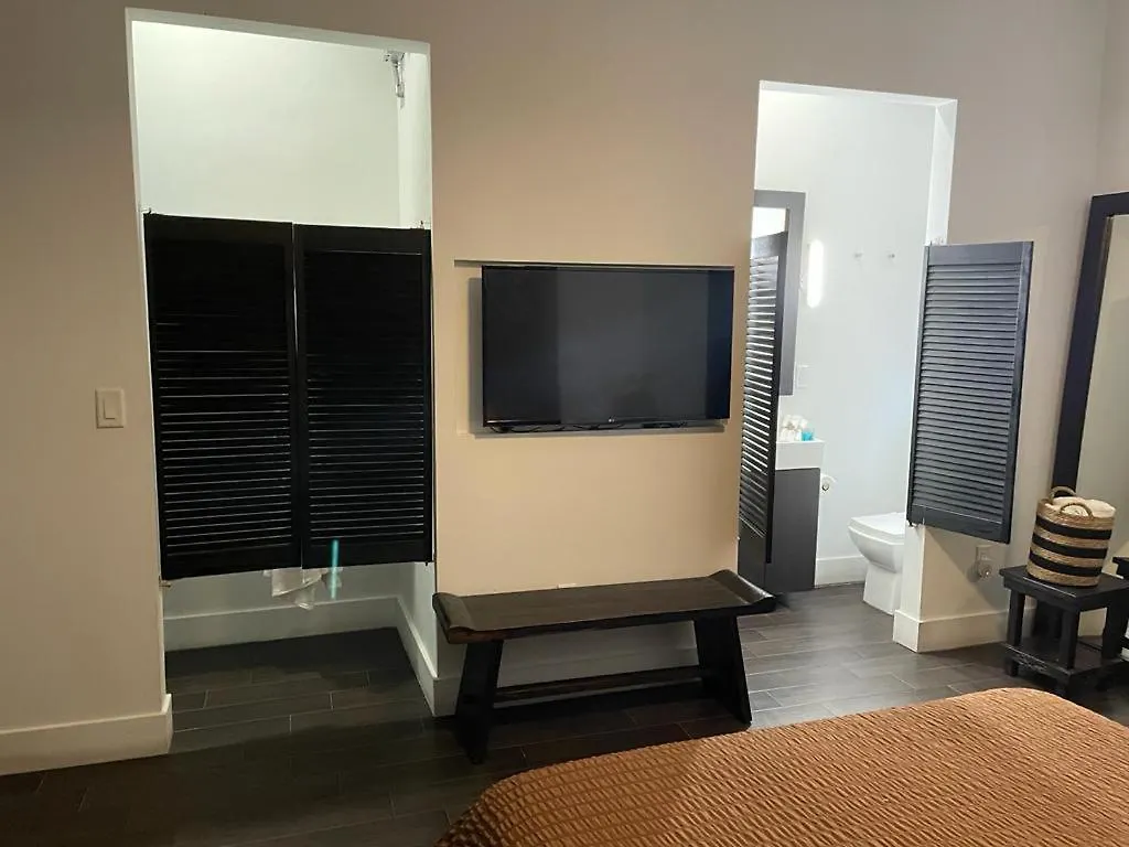 Apartment Vive Zen Queen Room Miami