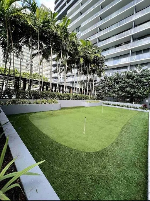 Modern & Beautifully Furnished Apt Midtown * Miami