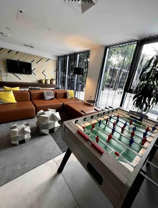 Apartment Modern & Beautifully Furnished Apt Midtown