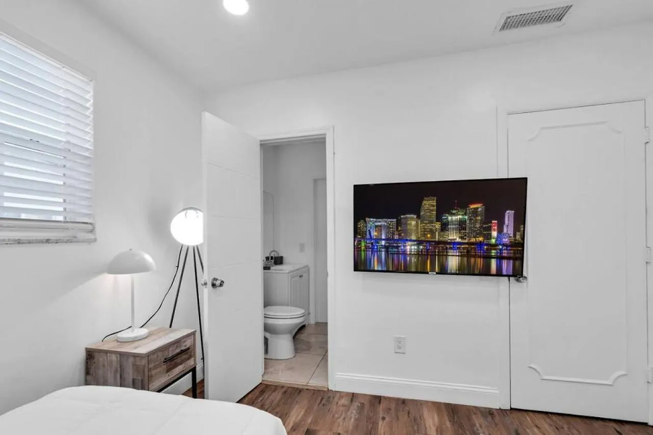 Holiday home Waterfront Heated Pool Miami