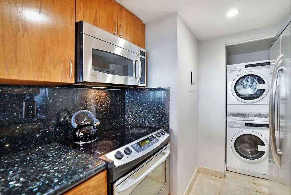Apartment Endless Summer! Incredible Water Views *