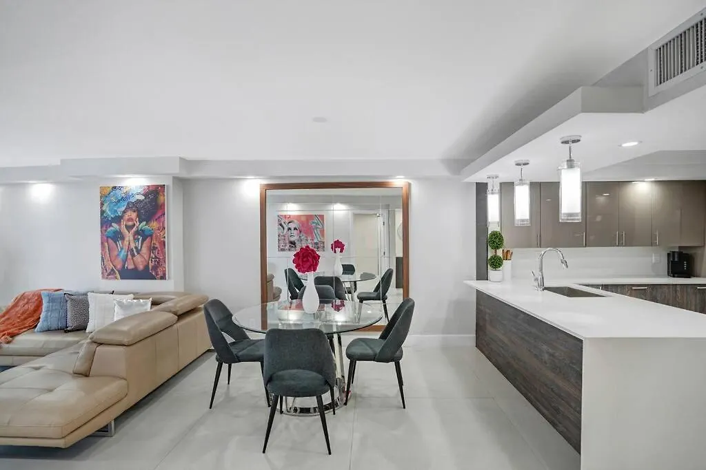 Apartamento Electric Brand New With Water View, Edgewater *