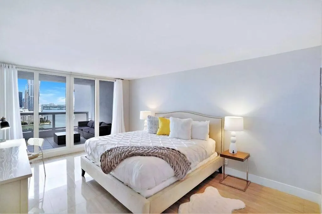 Apartment Endless Summer! Incredible Water Views Miami
