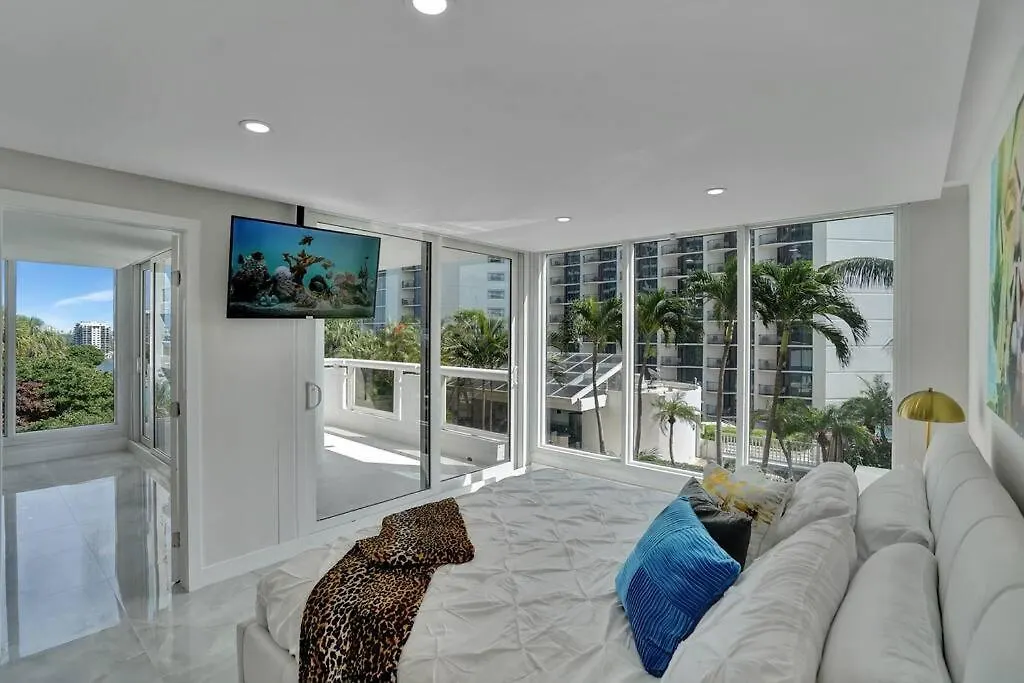 Apartment Golddust - Water And Views! Miami