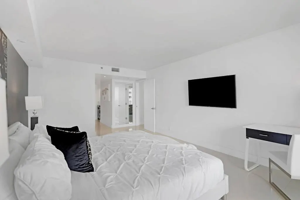 Obsession! Water & Park Views Apartamento *