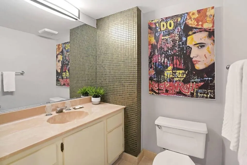 Pisces Dream - Direct Water Views! Apartment