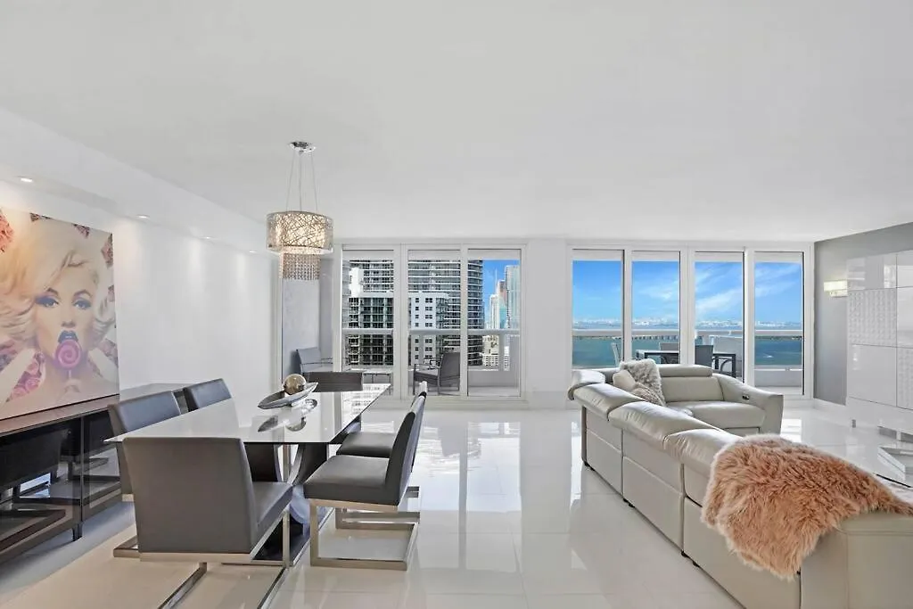 Obsession! Water & Park Views Apartamento Miami
