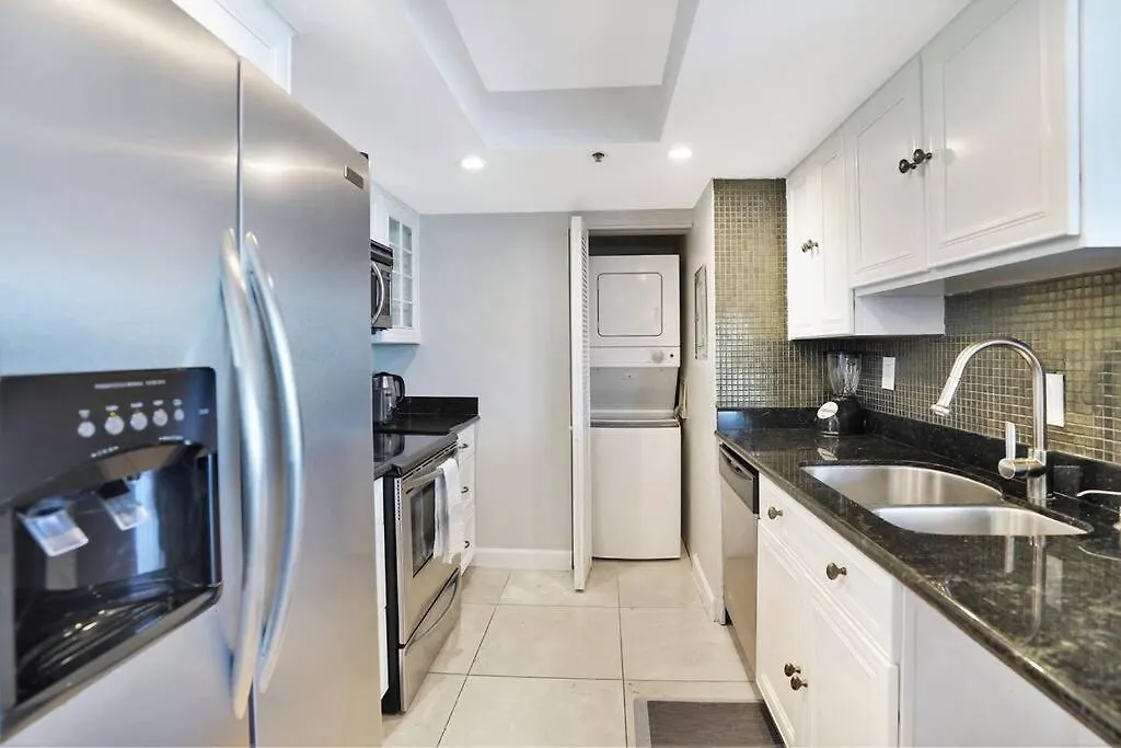 Pisces Dream - Direct Water Views! * Miami
