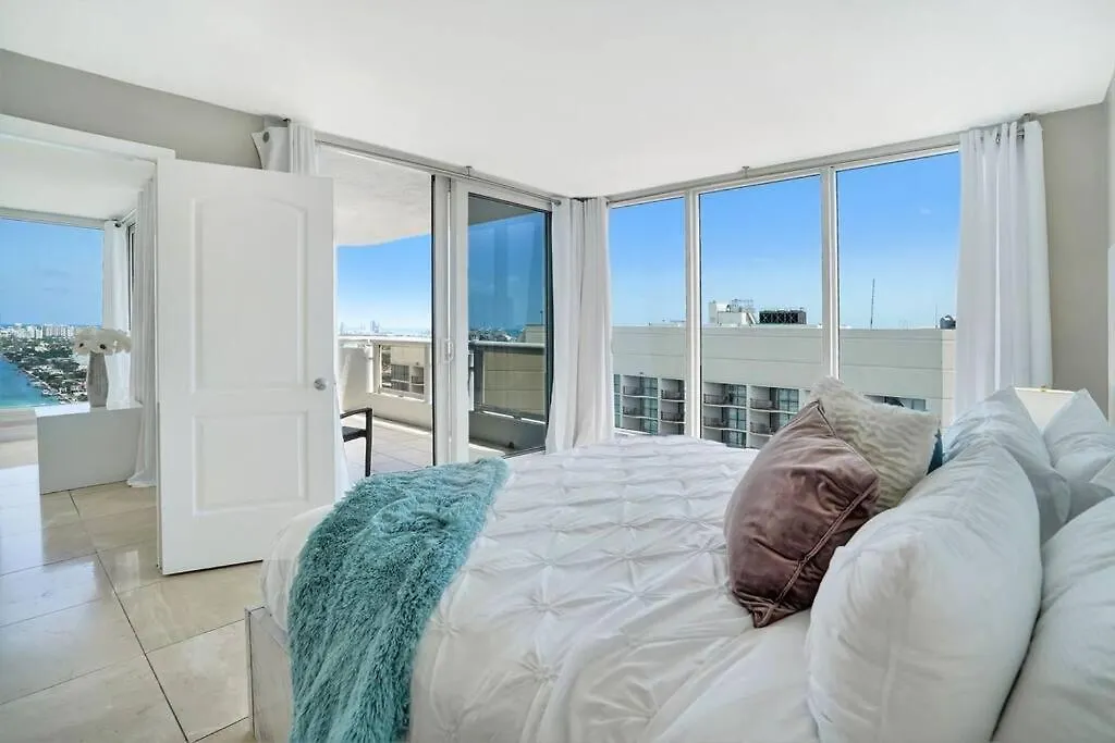 Pisces Dream - Direct Water Views! * Miami