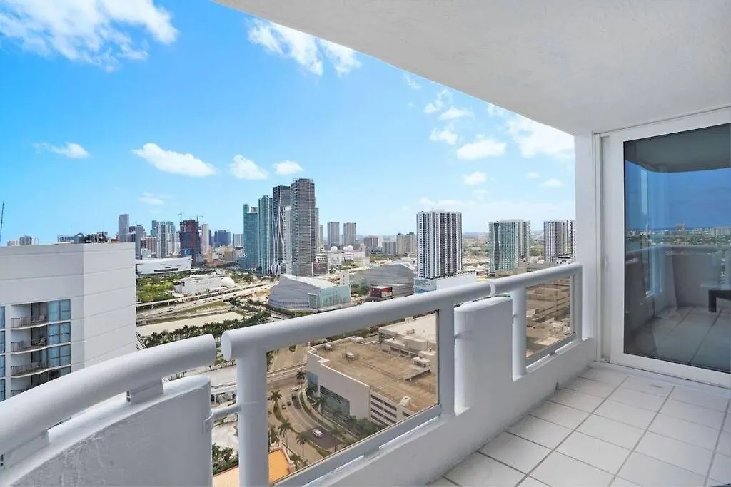 Pisces Dream - Direct Water Views! Apartment