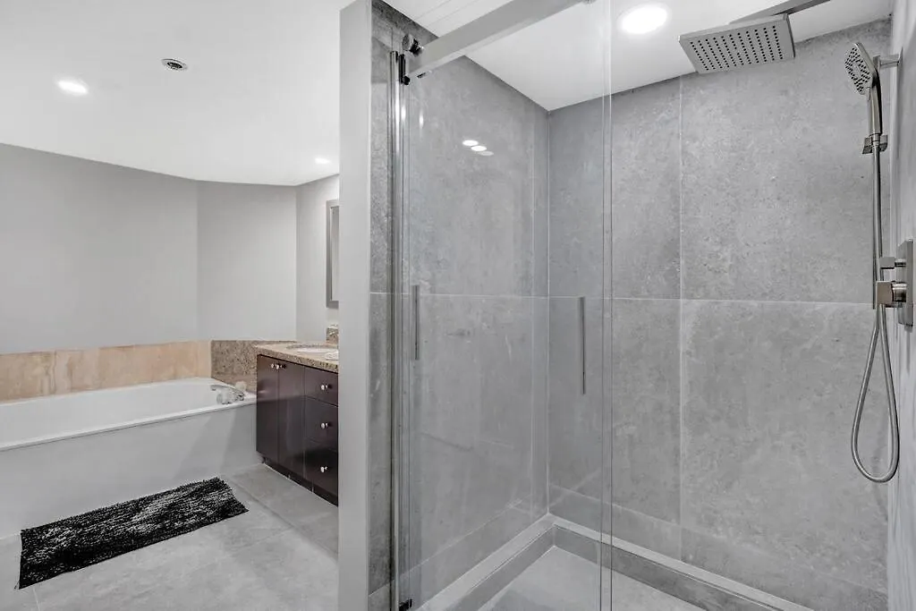 The Audrey! Penthouse With Direct Water Views!