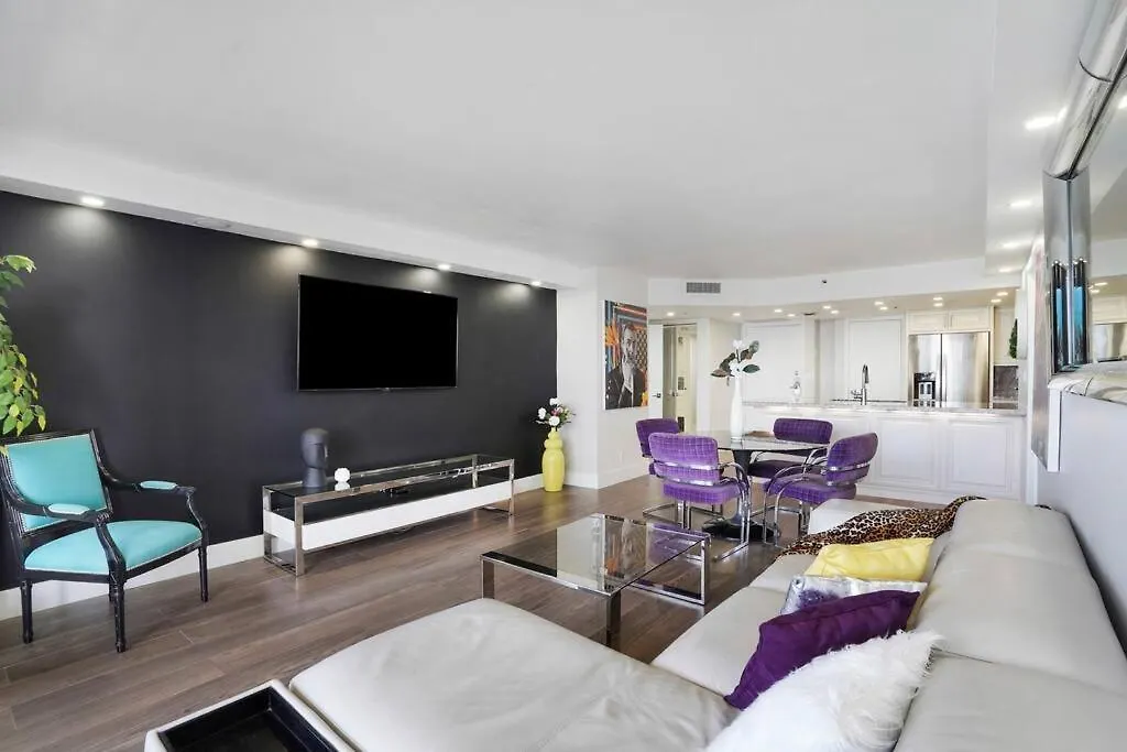 Apartment The Bond - Oo7 Vibes And Penthouse Water Views! *