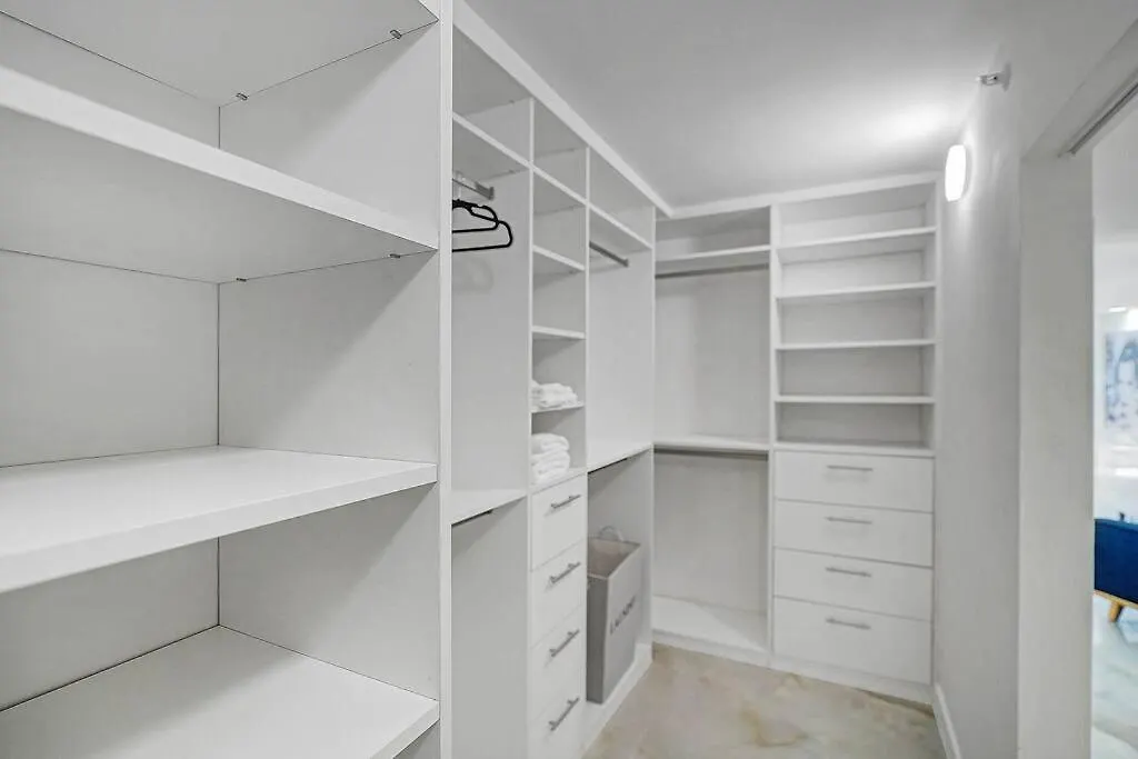 Of Dreams! Renovated With Water & Park Views *