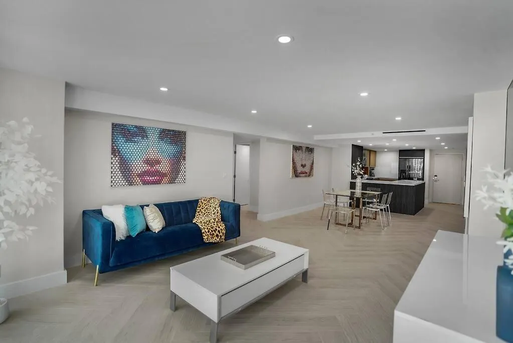Apartman Visions! Water And Skyline Views! Brand New Miami