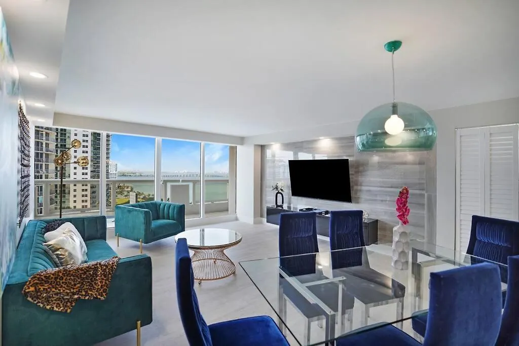Apartamento Unforgettable! Water & Park Views, 4 Bedrooms! Miami