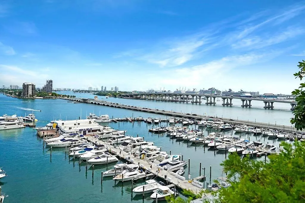 Apartment Superstar! Penthouse With Water And Park Views! Miami