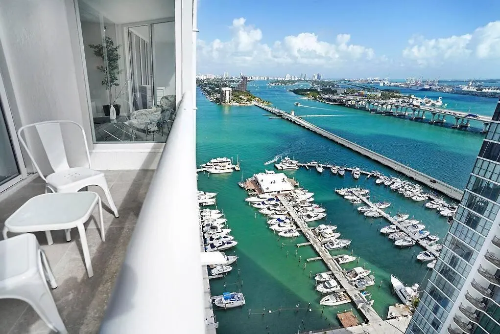 Apartment Blue Moon! In The Lap Of Luxury And Brand New! Miami