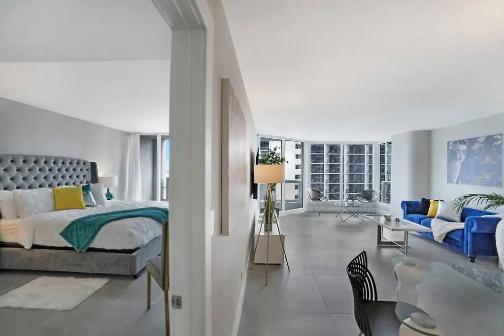 Blue Moon! In The Lap Of Luxury And Brand New! Apartment Miami