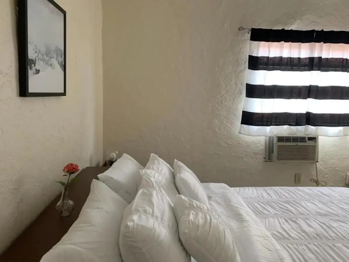 Cozy Private Room, Near The Airport - Free Parking - 02 * Miami