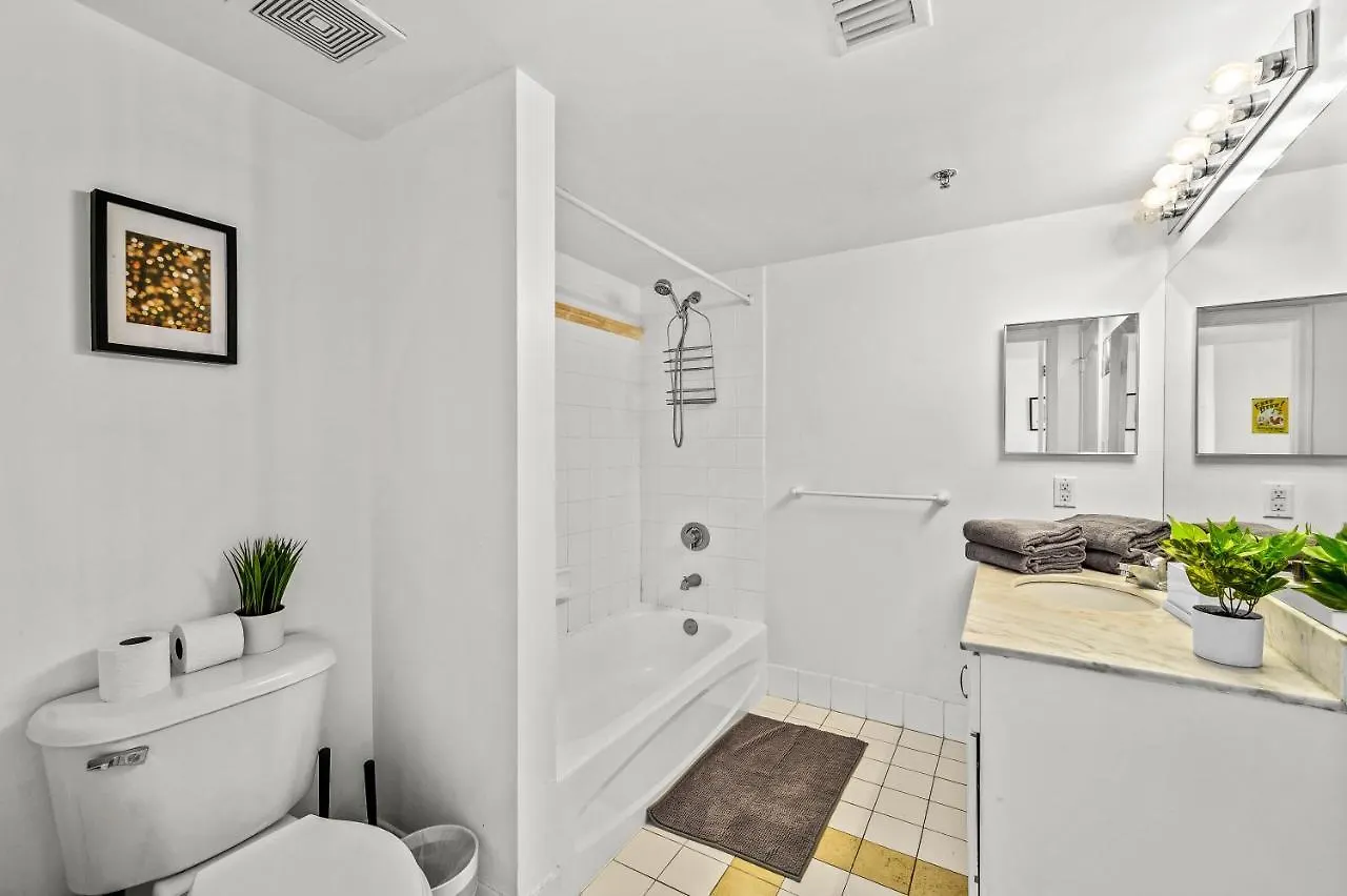 Apartment Amazing High Rise At Brickell With Pool View Miami