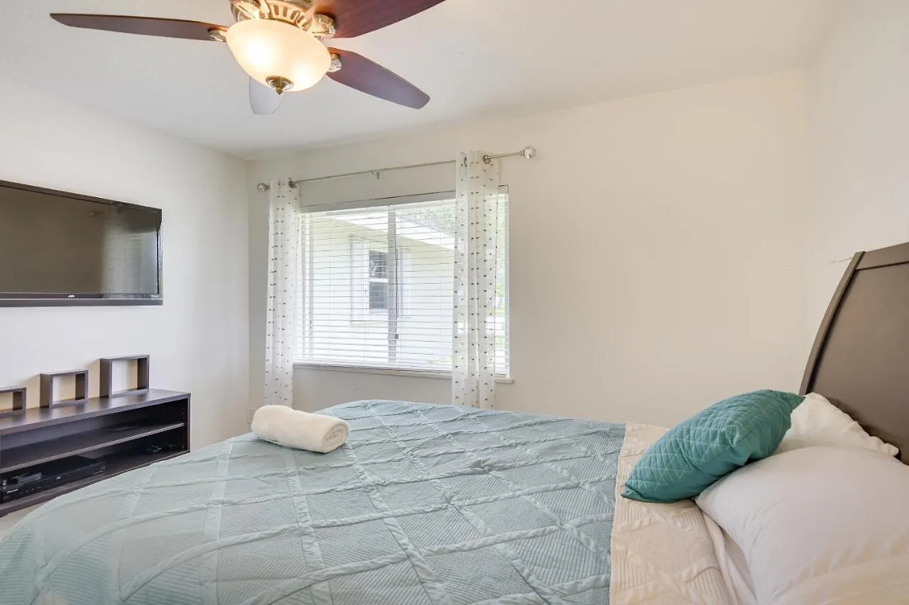 Holiday home Pet-friendly With Hot Tub And Pool Table