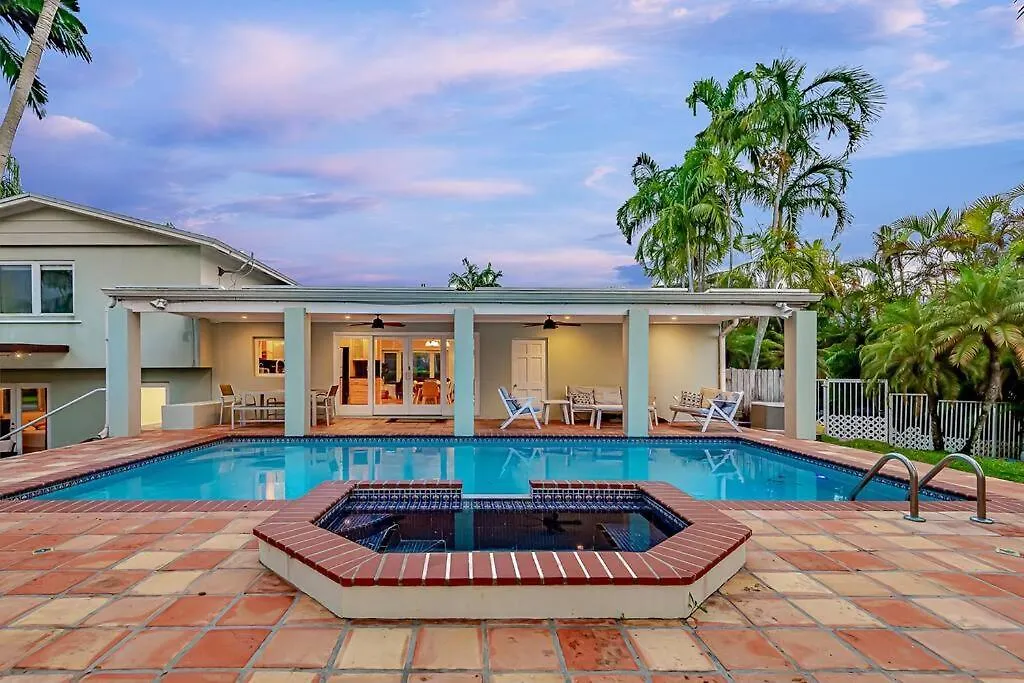 Dream Home/ Pool/jacuzzi/ Fire Pit Prázdninový dům Miami