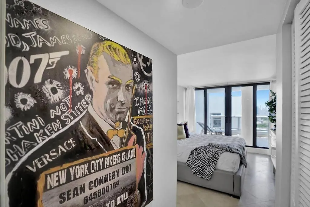 Euphoria - Skyline & Water Views Miami