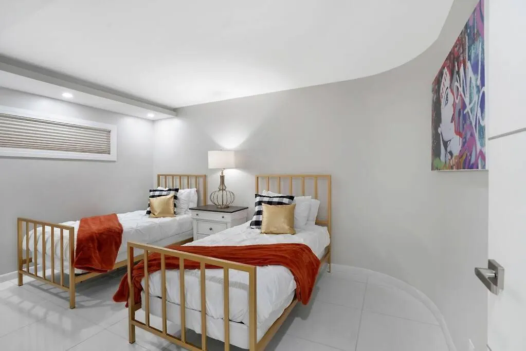 Funkin' Fabulous! Water & Views! 4br * Miami
