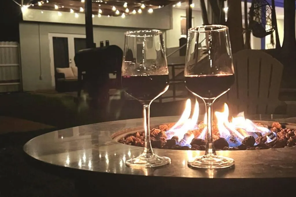 Dream Home/ Pool/jacuzzi/ Fire Pit Holiday home Miami