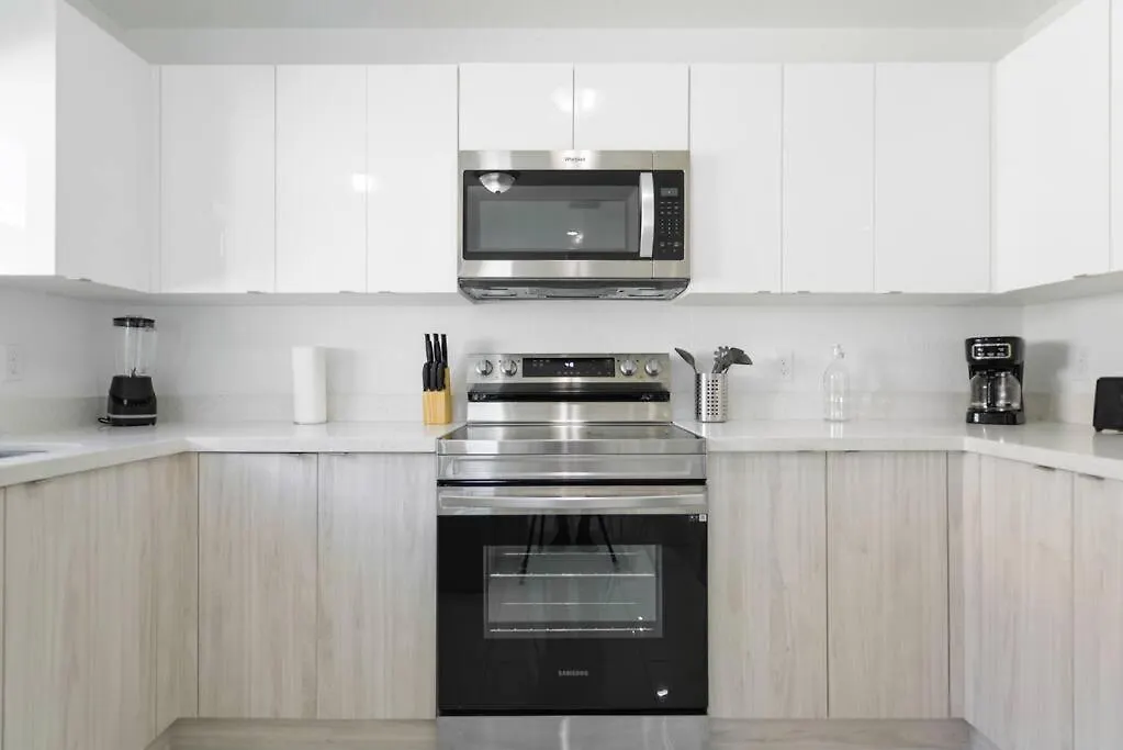Stunning 3-bedroom Duplex With Free Parking