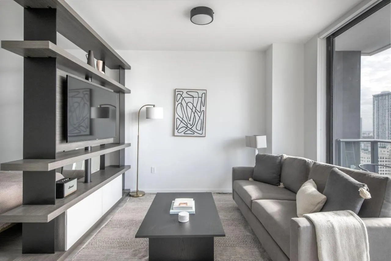 Apartment Downtown W Gym Wd Nr Arena Dining Mia-81 Miami
